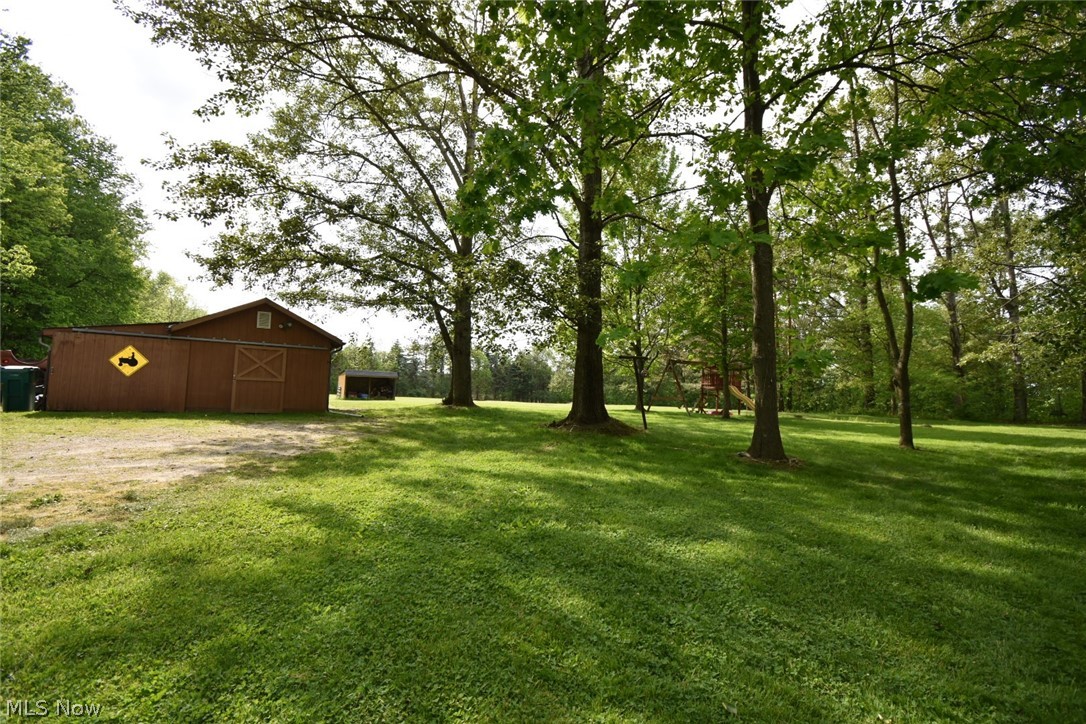 11676 Kile Road Chardon, OH 44024 - Photo 28 of 34
