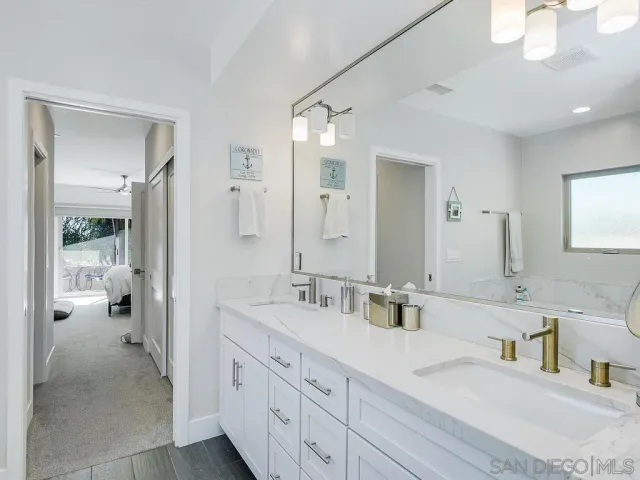 $3,099,000 | 938 Opal Street, San Diego, CA 92109