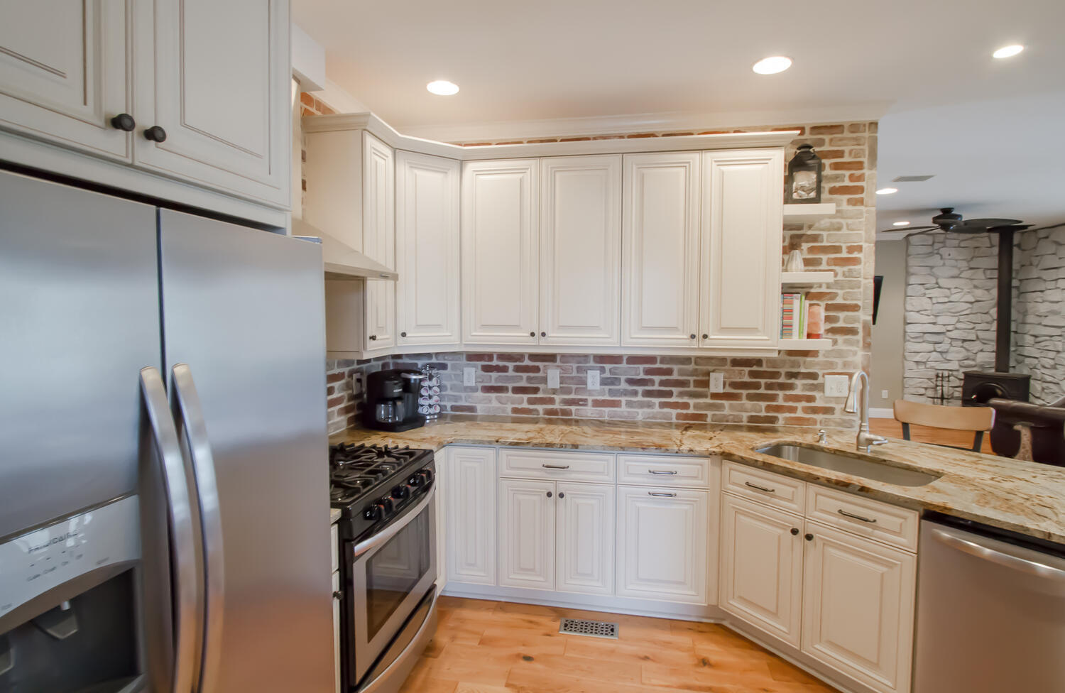215 Estate Road Atkinson, NC 28421 - Photo 13 of 51 215 Estate Rd Atkinson NC-large-006-010-