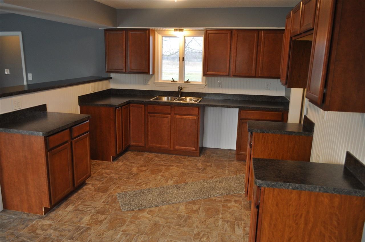 3315 Coldwater Road Mount Morris, MI 48458 - Photo 12 of 38 21547486-11.JPG