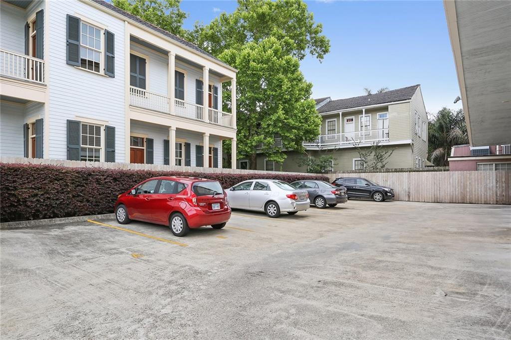 1633 First Street, Unit 202 New Orleans, LA 70130 - Photo 3 of 17
