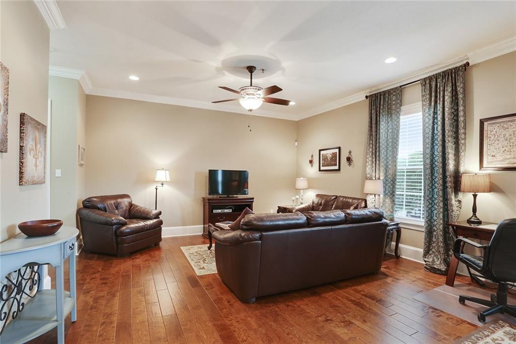 1633 First Street, Unit 202 New Orleans, LA 70130 - Photo 7 of 17