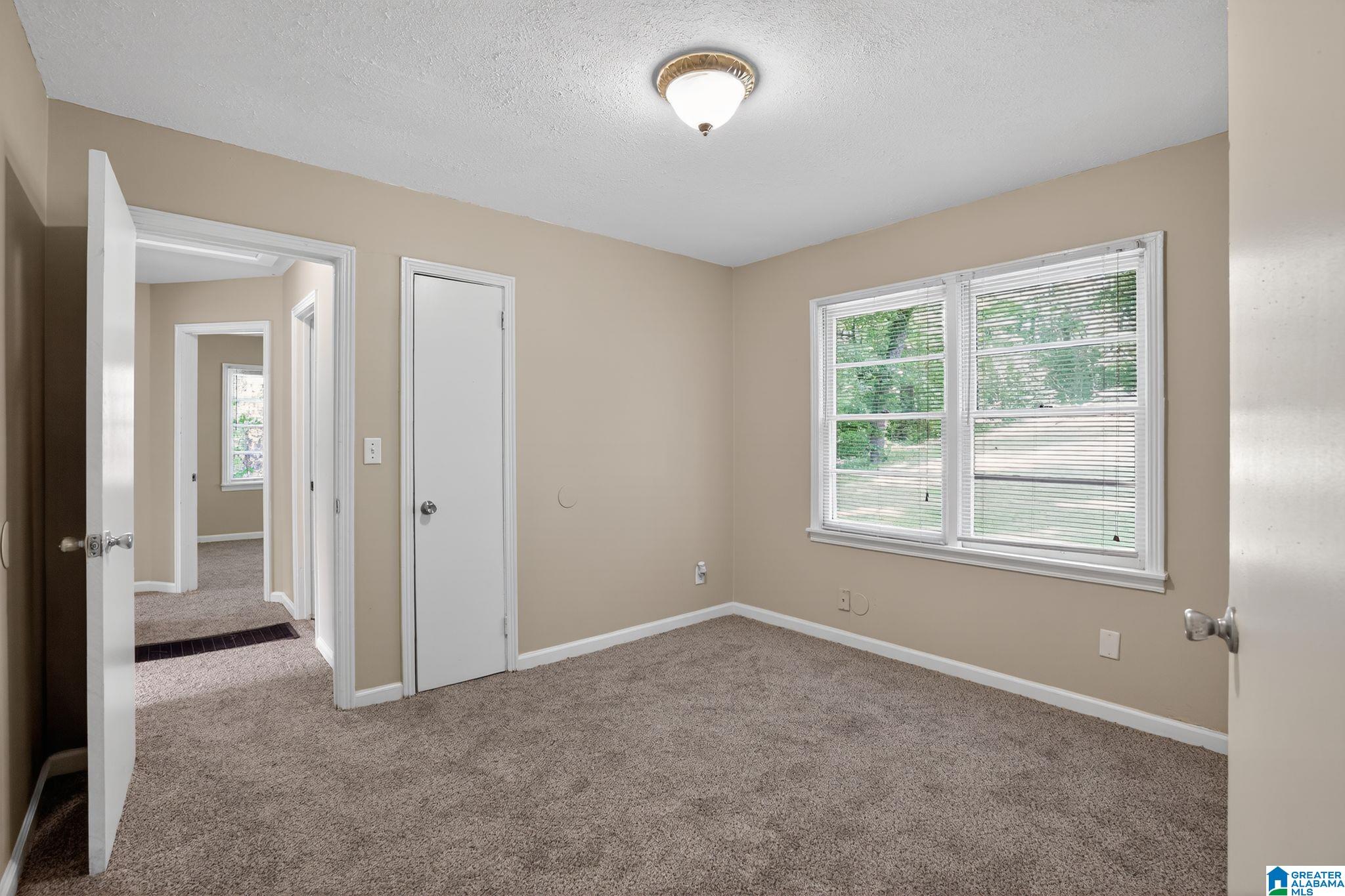 9869 Greenlee Road Birmingham, AL 35215 - Photo 13 of 30