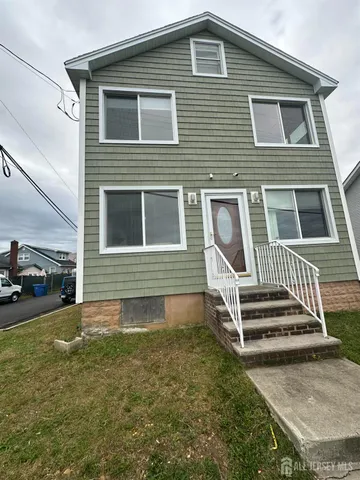 $2,500 | 111 Bayview Drive, Unit 1, South Amboy, NJ 08879