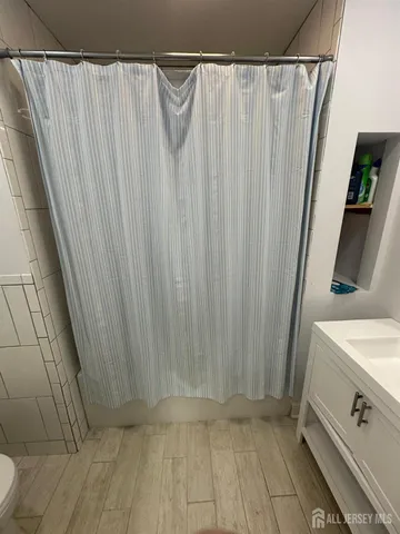 $2,500 | 111 Bayview Drive, Unit 1, South Amboy, NJ 08879