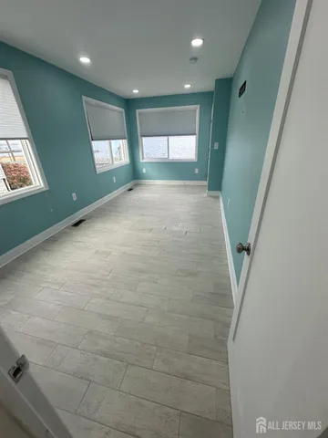 $2,500 | 111 Bayview Drive, Unit 1, South Amboy, NJ 08879