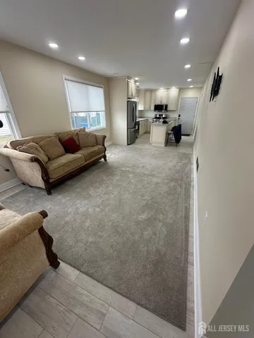 $2,500 | 111 Bayview Drive, Unit 1, South Amboy, NJ 08879