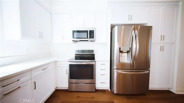 $799,000 | 320 Bridgewater Way, Unit 7, Gardena, CA 90247