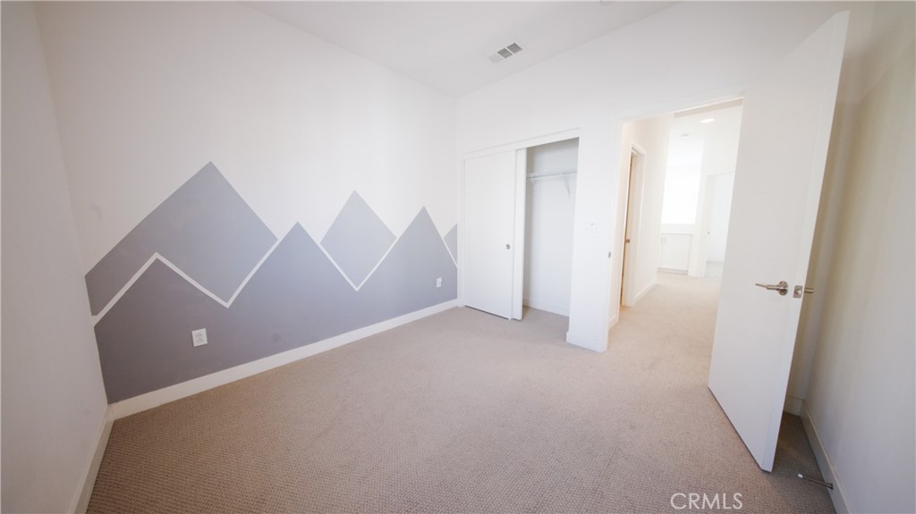320 Bridgewater Way, Unit 7 Gardena, CA 90247 - Photo 34 of 41 a view of an empty room