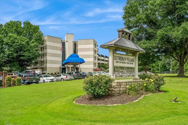 $75,000 | 3589 Covington Pike, Unit 112, Memphis, TN 38128