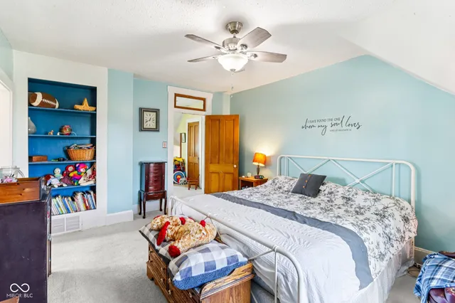 $239,900 | 718 North Lebanon Street, Lebanon, IN 46052