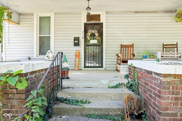 $239,900 | 718 North Lebanon Street, Lebanon, IN 46052