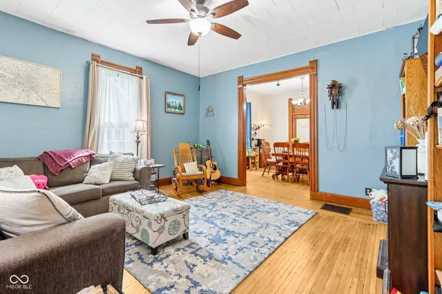 $239,900 | 718 North Lebanon Street, Lebanon, IN 46052