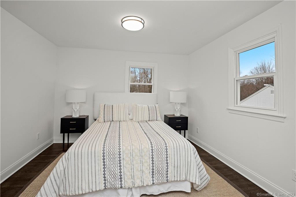 421 Shelton Road Trumbull, CT 06611 - Photo 12 of 35