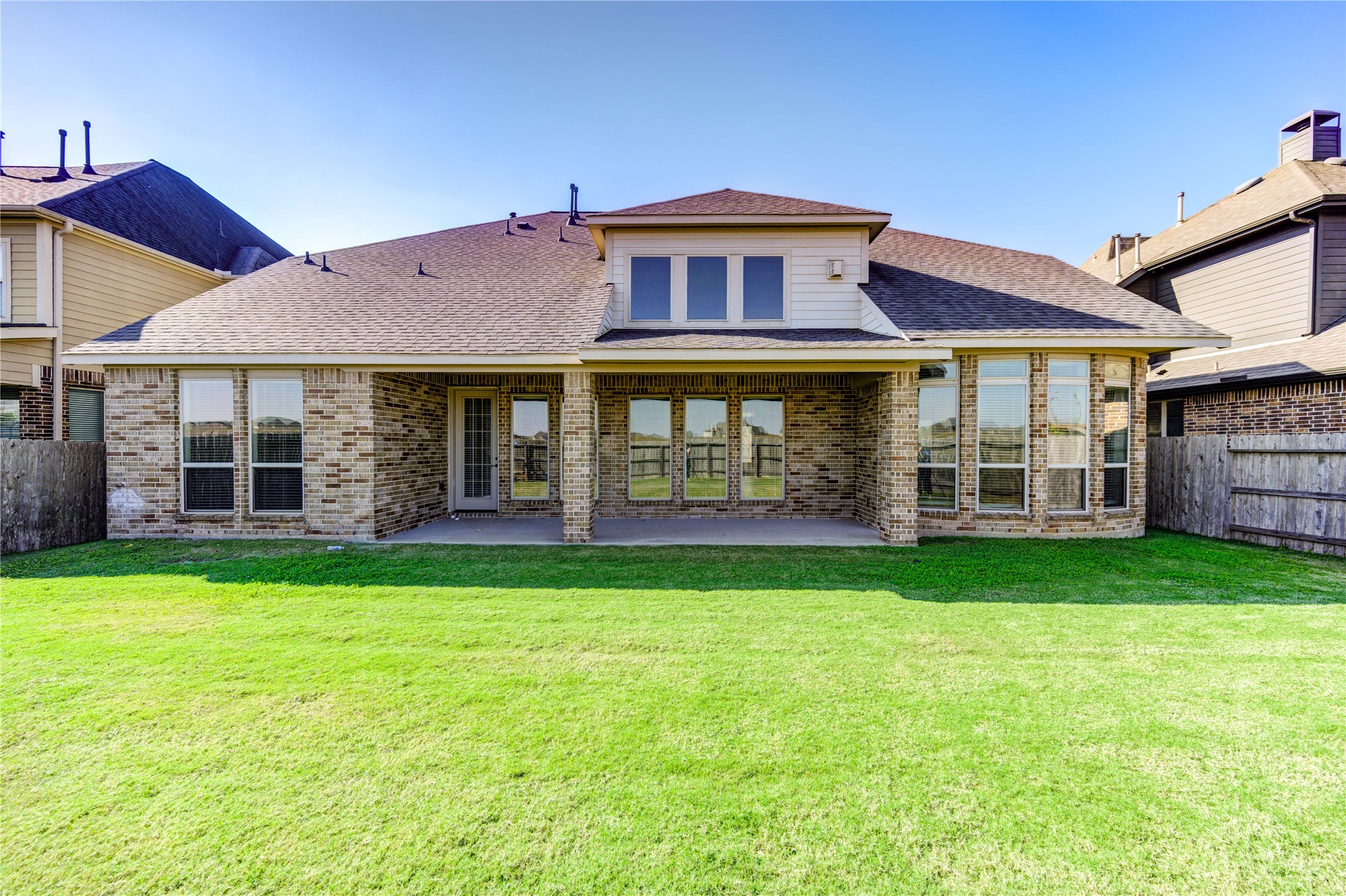 4207 Abigail Way Sugar Land, TX 77479 - Photo 48 of 48 a front view of a house with garden