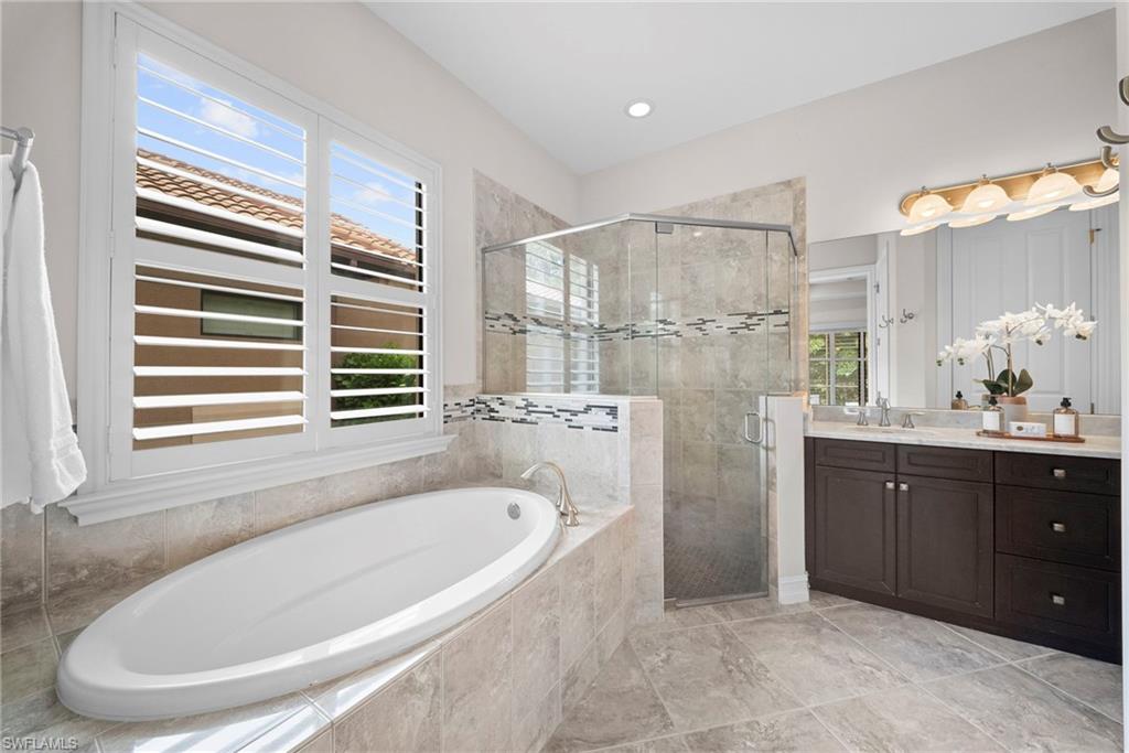 7267 Acorn Way Naples, FL 34119 - Photo 31 of 46 Gallery Image 31