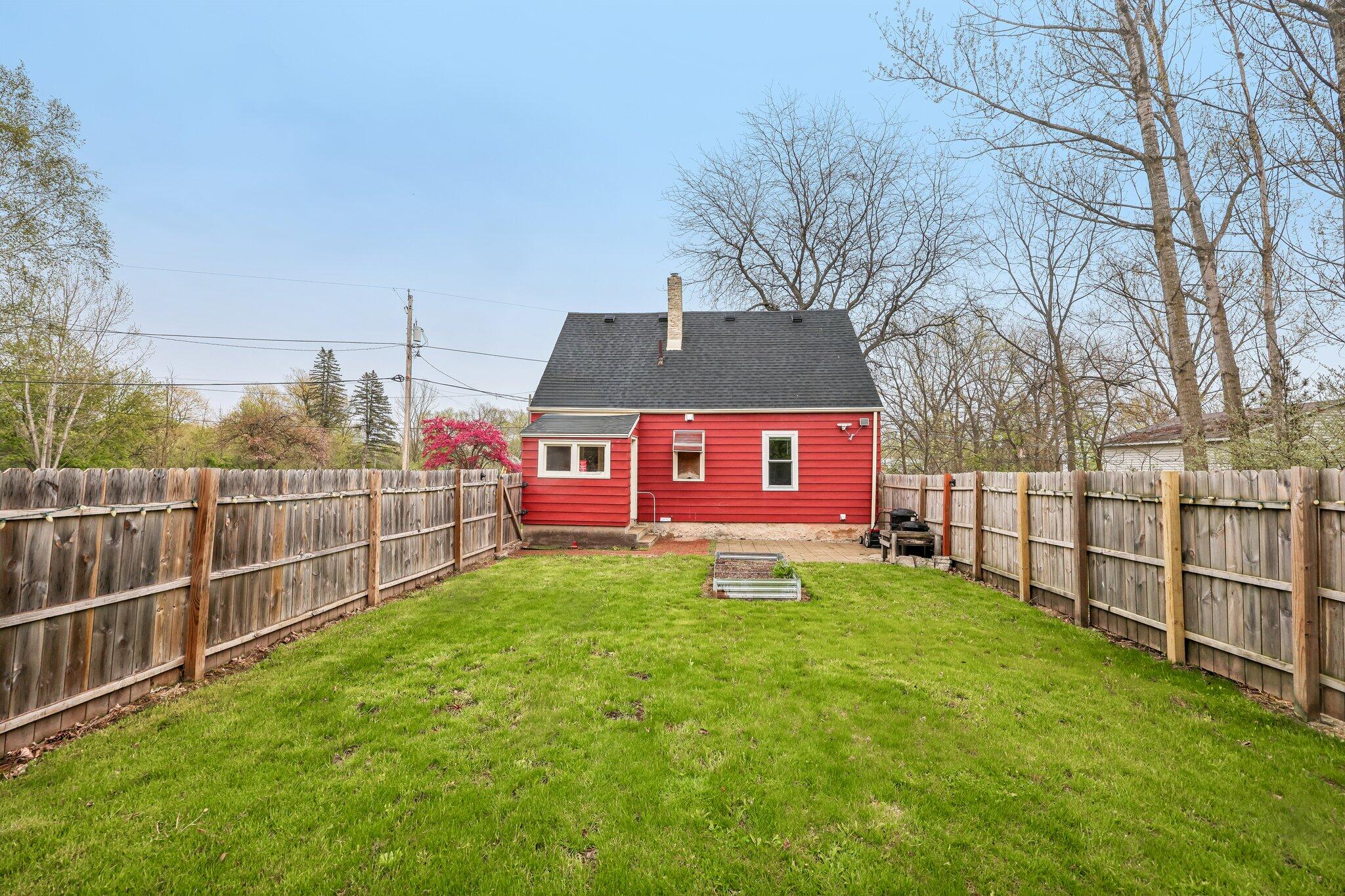 131 Fillmore Street Fredonia, WI 53021 - Photo 15 of 15 Backyard