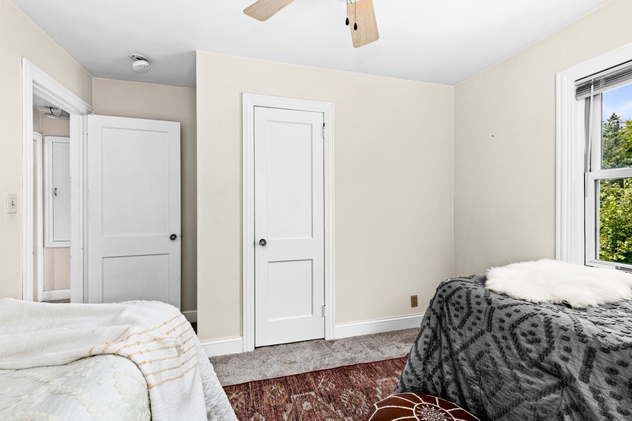 2028 MacFarlane Road Duluth, MN 55811 - Photo 29 of 60