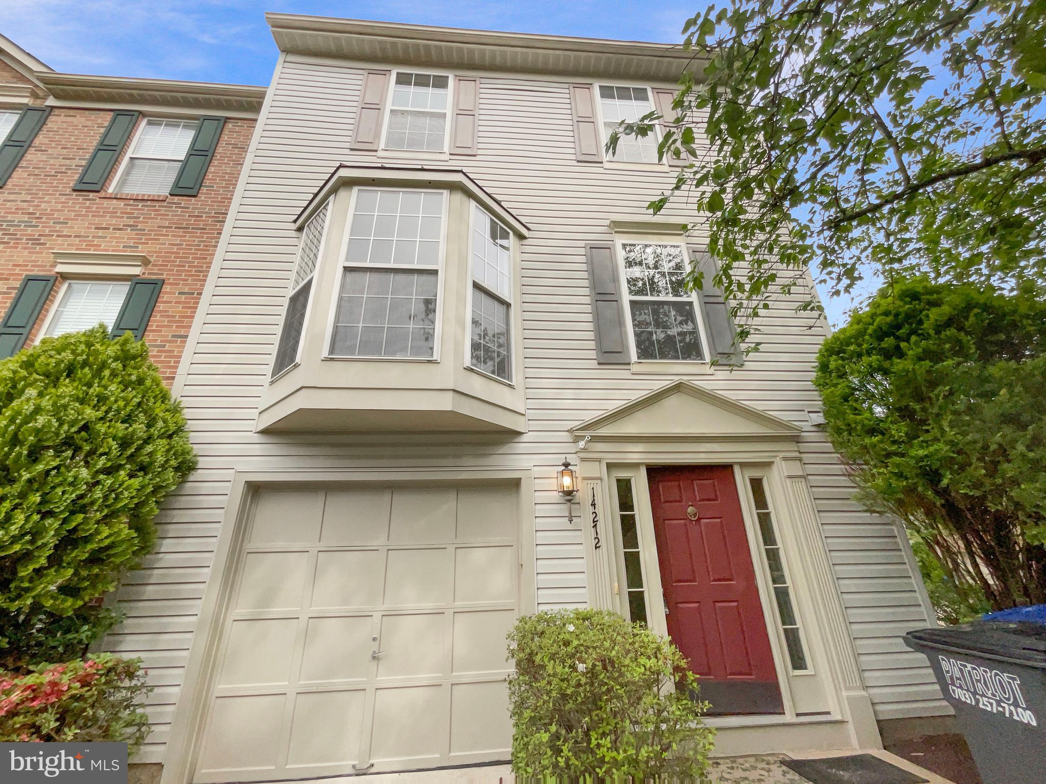 14272 Glade Spring Drive Centreville, VA 20121 - Photo 10 of 46 a front view of a house