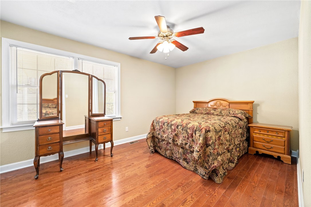 720 Knox Road Seneca, SC 29672 - Photo 16 of 47