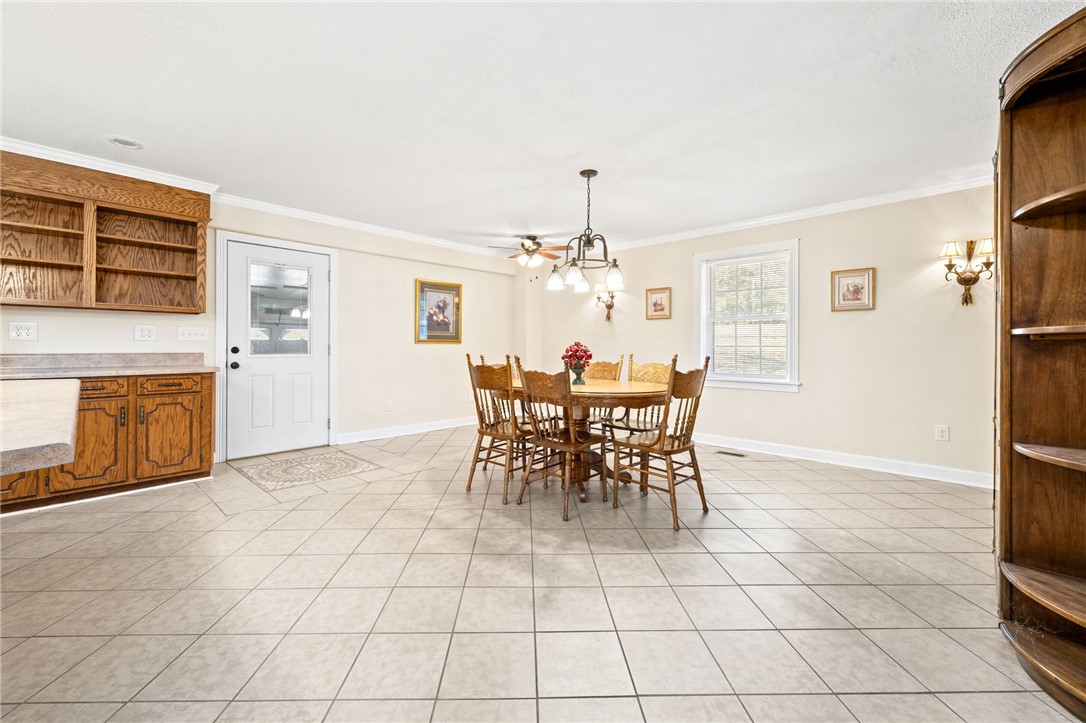 720 Knox Road Seneca, SC 29672 - Photo 8 of 47