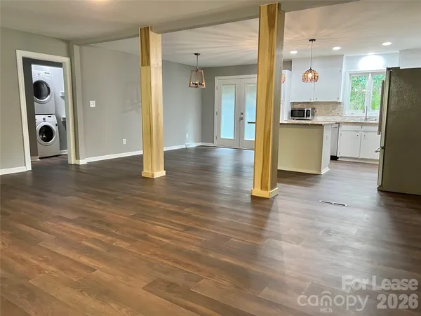 $2,200 | 17201 Halter Drive, Charlotte, NC 28278