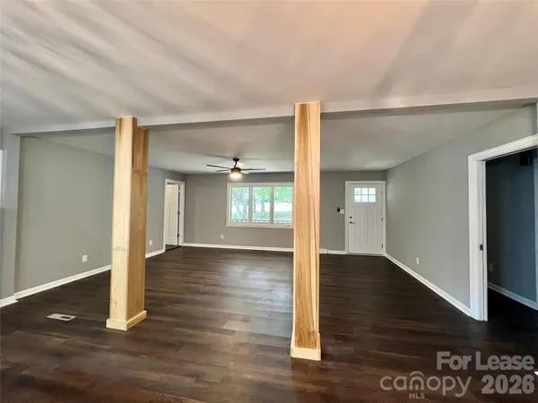 $2,200 | 17201 Halter Drive, Charlotte, NC 28278