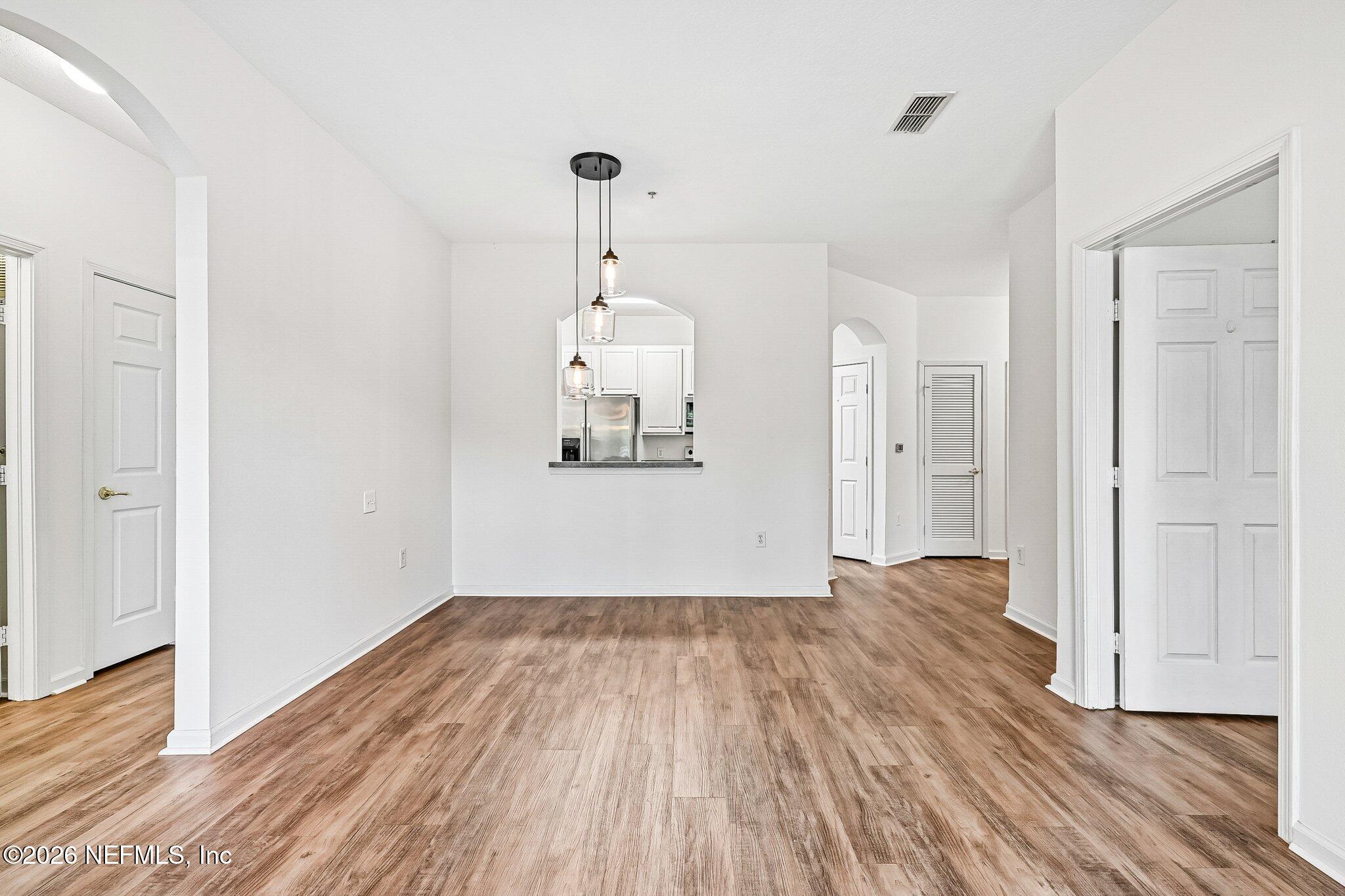 10550 Baymeadows Road, Unit 303 Jacksonville, FL 32256 - Photo 40 of 41 Split Room Floorplan