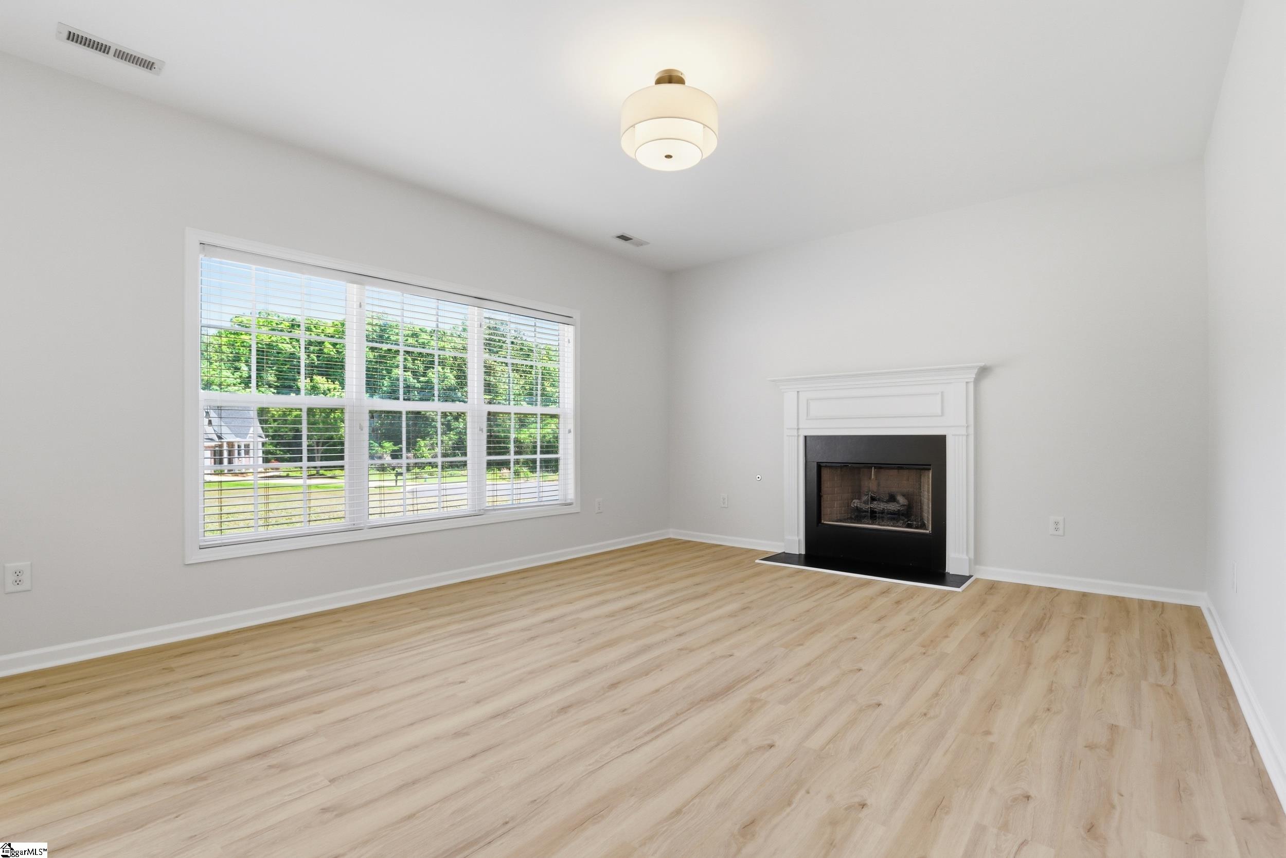 607 Cashmere Court Moore, SC 29369 - Photo 6 of 40