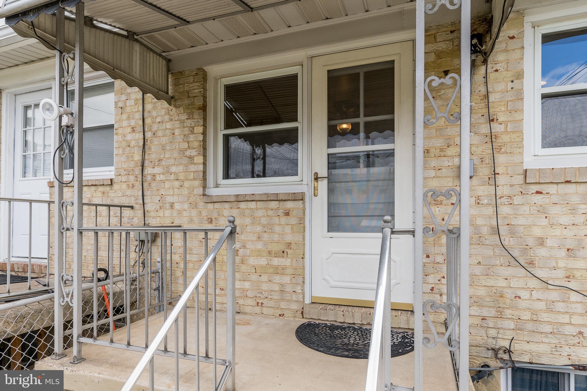 3638 Greenvale Road Baltimore, MD 21229 - Photo 22 of 24 Back Porch