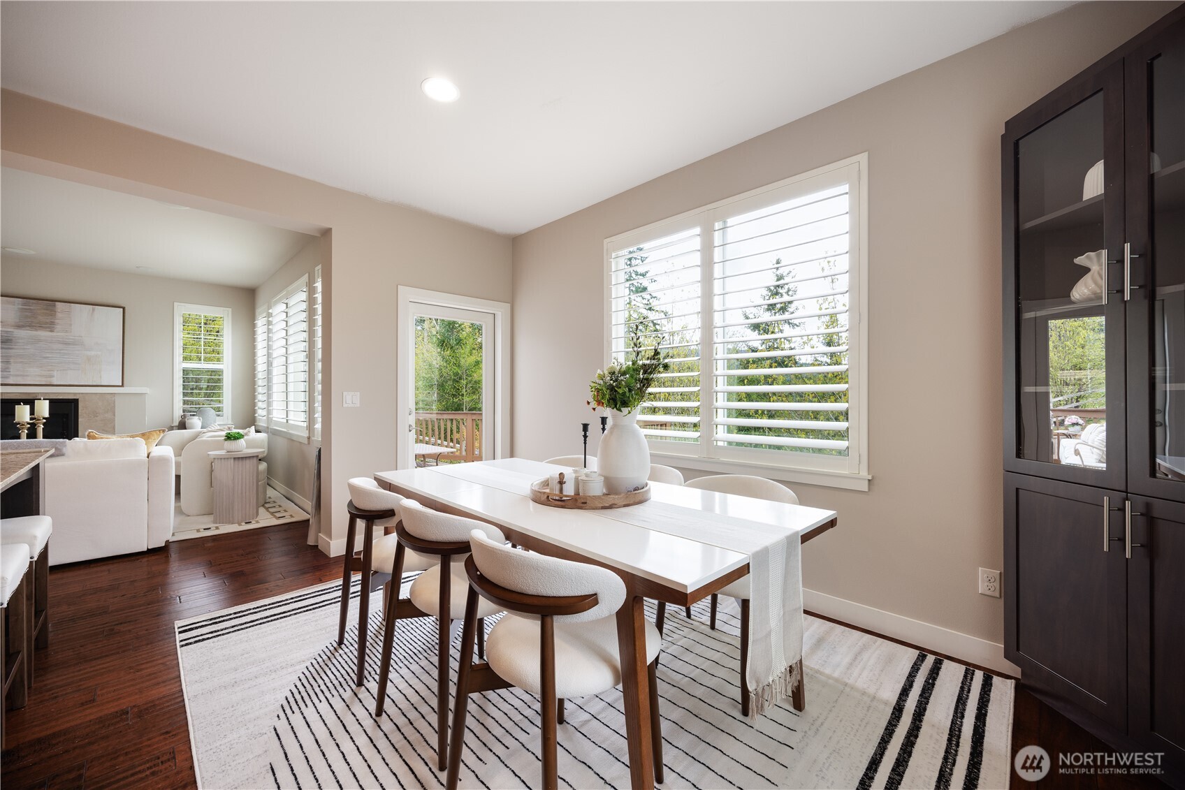 801 3rd Place Northeast Issaquah, WA 98029 - Photo 10 of 33