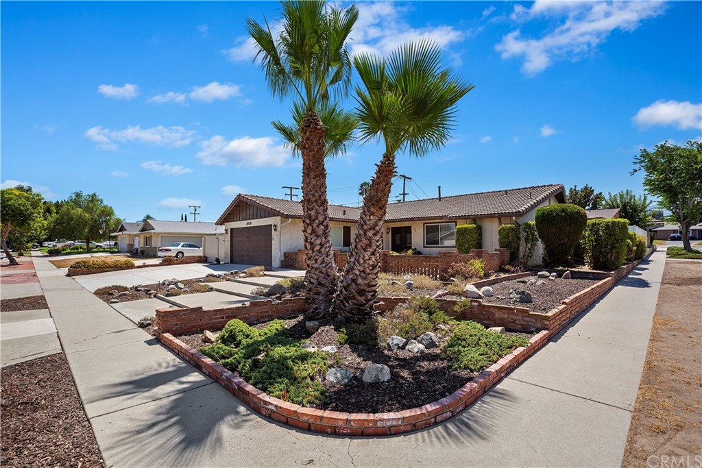 306 East Rancho Road Corona, CA 92879 - Photo 1 of 1 Gallery Image 1