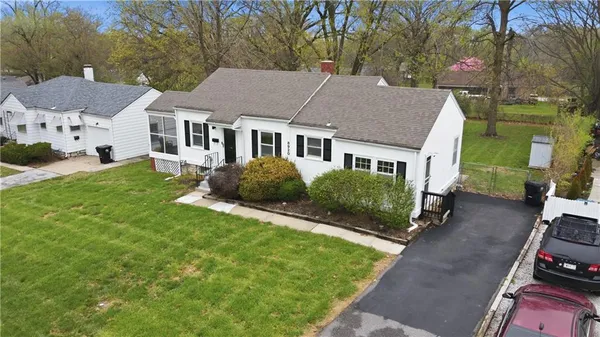 $193,000 | 8920 Rose Lane, Raytown, MO 64133