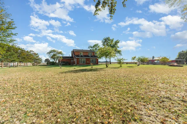 $525,000 | 5180 East McArdle Road, Coal City, IL 60416