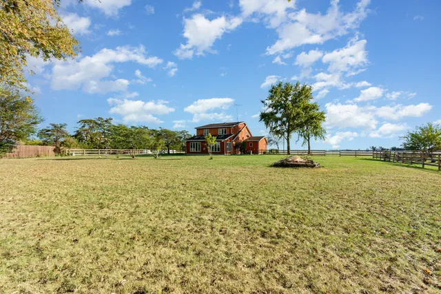 $525,000 | 5180 East McArdle Road, Coal City, IL 60416