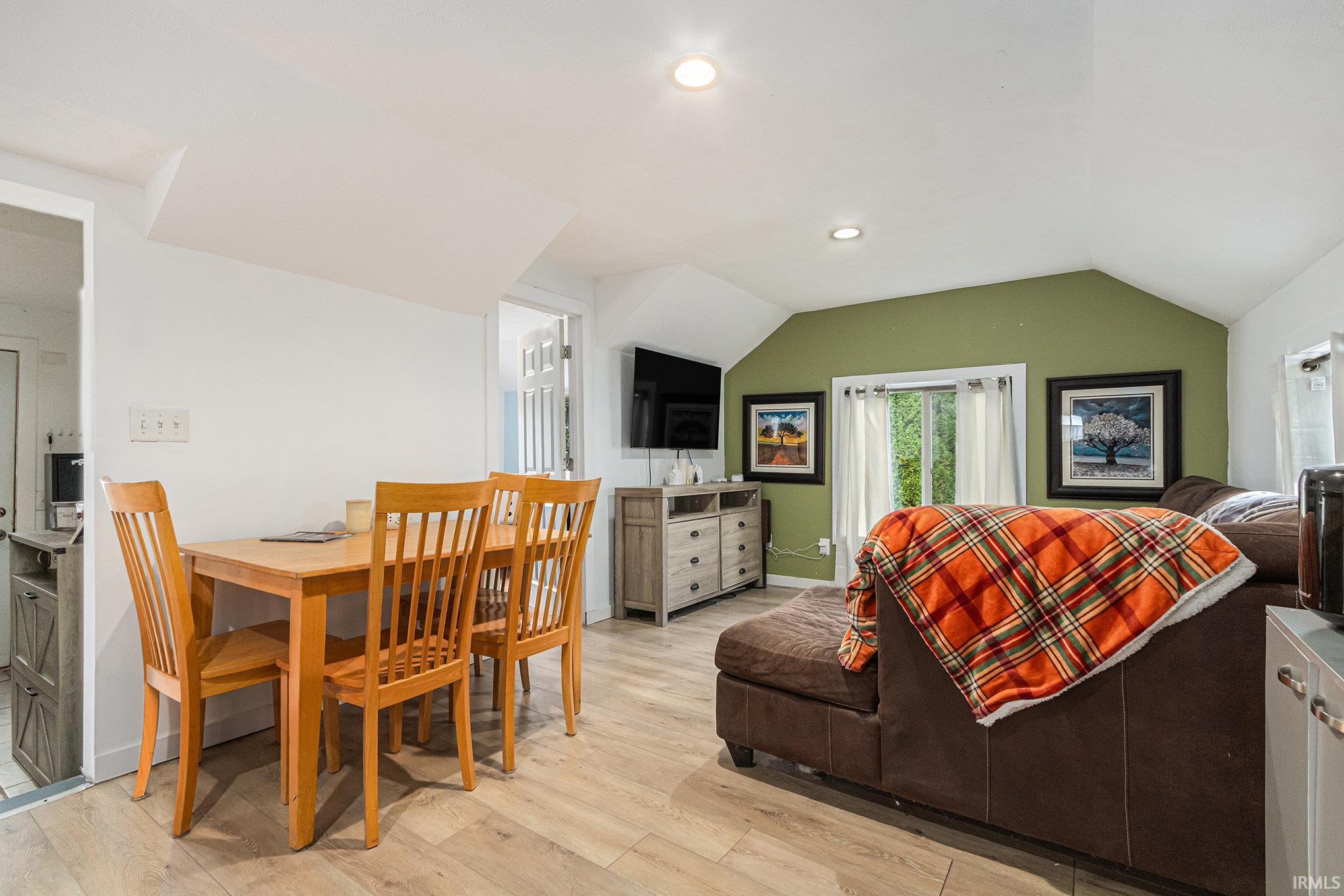 51686 Hollyhock Road South Bend, IN 46637 - Photo 3 of 12 Gallery Image 3
