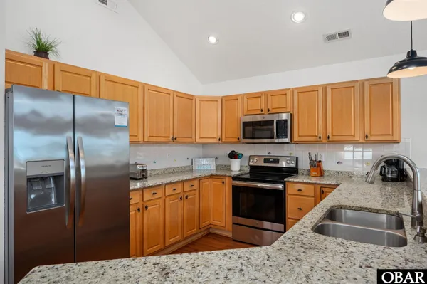 $1,999,000 | 8721 South Old Oregon Inlet Road, Nags Head, NC 27959