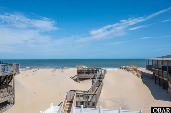 $1,999,000 | 8721 South Old Oregon Inlet Road, Nags Head, NC 27959
