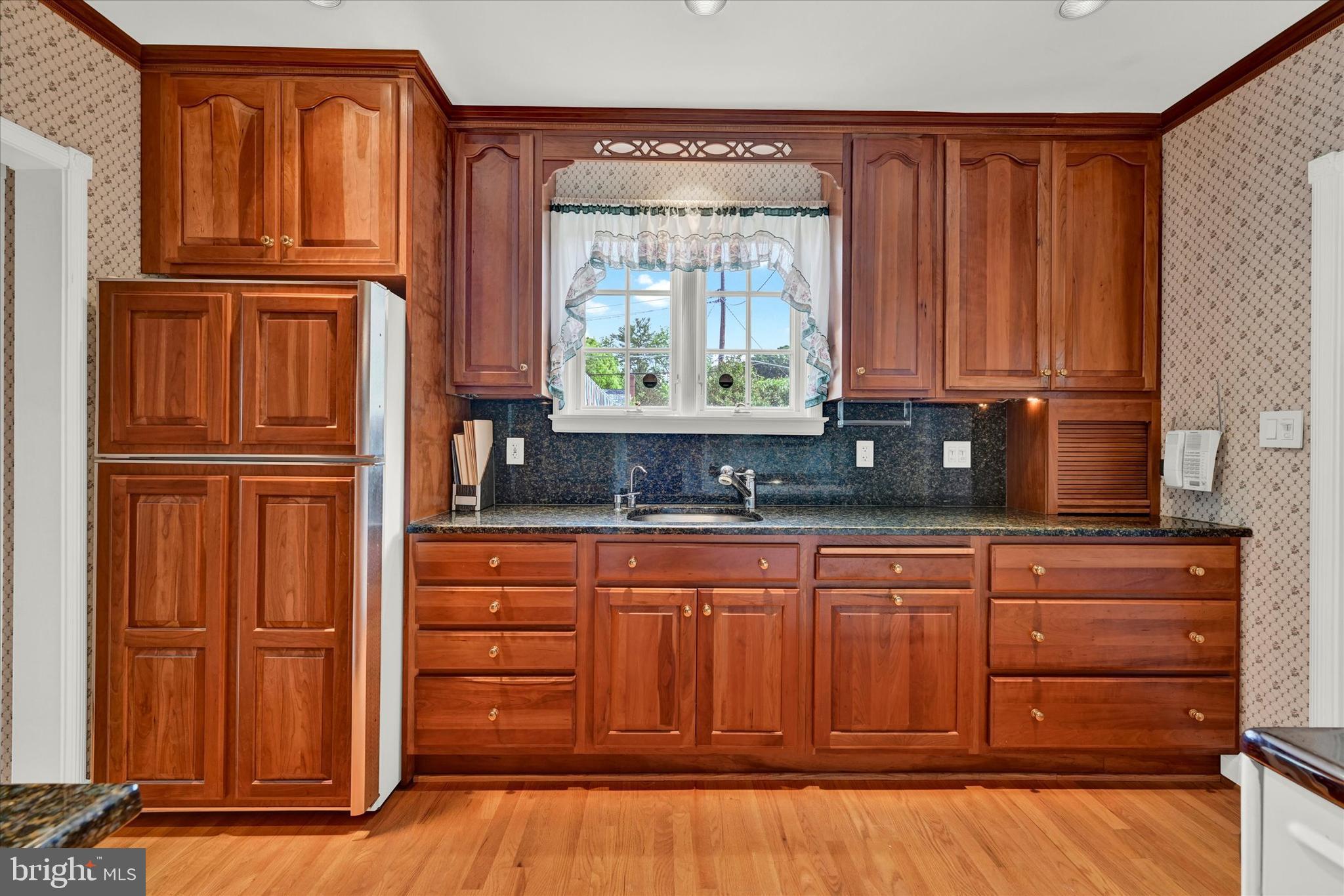 612 Worcester Road Towson, MD 21286 - Photo 12 of 28