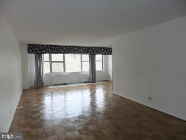 $2,300 | 1600 Hagys Ford Road, Unit 3N, Narberth, PA 19072
