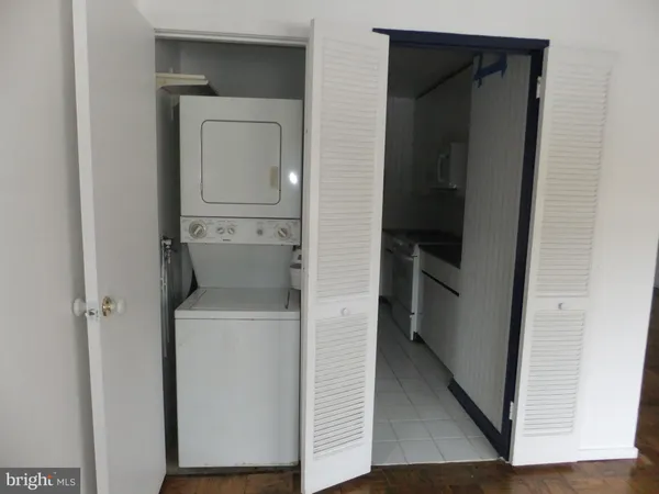$2,300 | 1600 Hagys Ford Road, Unit 3N, Narberth, PA 19072