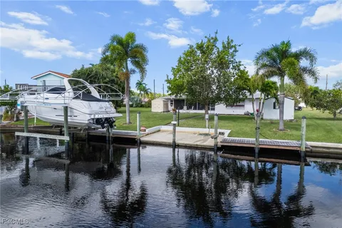 a view of a lake with a sitting space