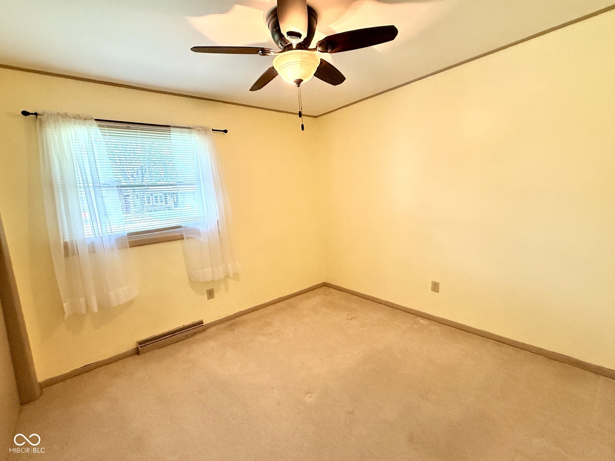 4525 Chapel Drive Columbus, IN 47203 - Photo 11 of 22