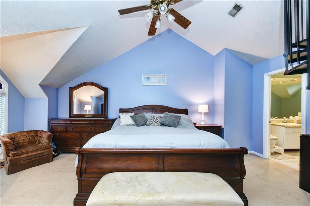 413 Spring Run Drive Monroeville, PA 15146 - Photo 14 of 25 Gallery Image 14