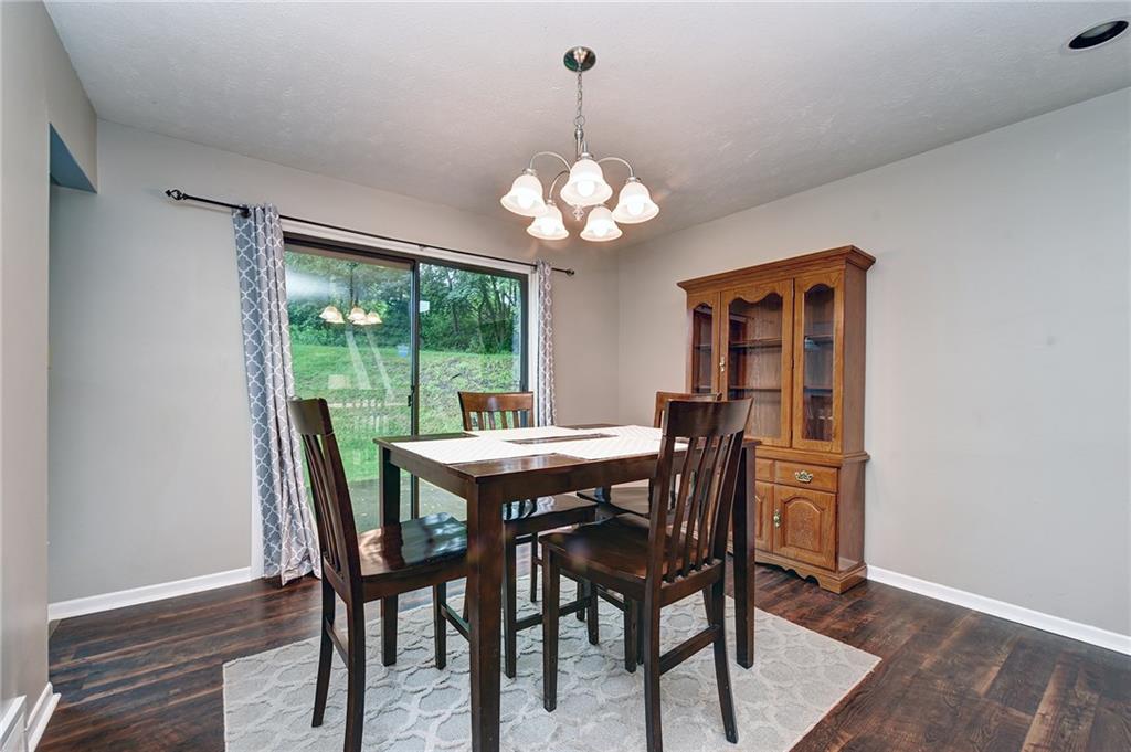 413 Spring Run Drive Monroeville, PA 15146 - Photo 7 of 25 Gallery Image 7