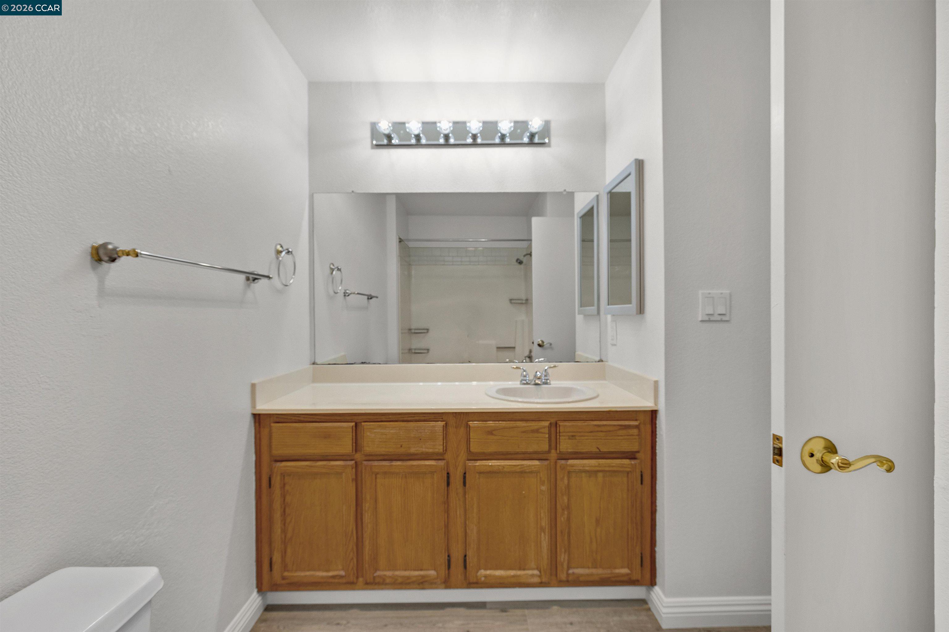 504 Athena, Unit 5 Hercules, CA 94547 - Photo 16 of 29