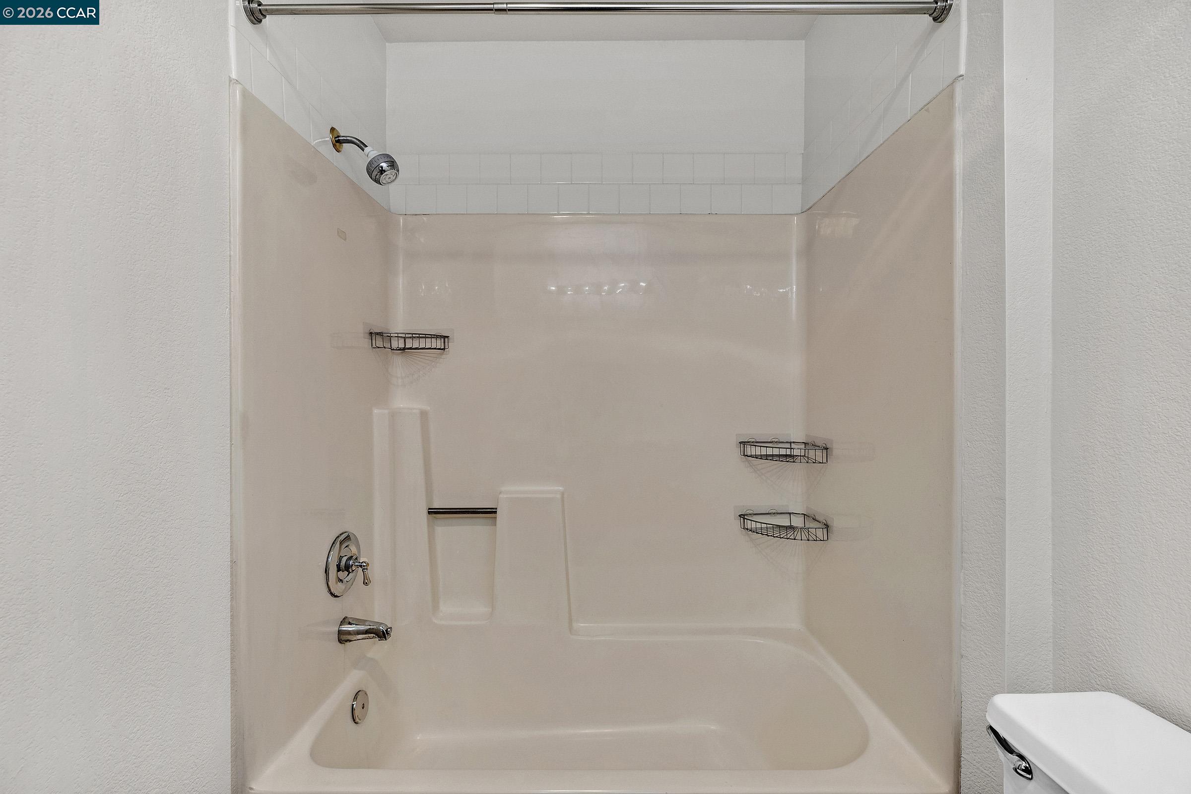 504 Athena, Unit 5 Hercules, CA 94547 - Photo 17 of 29