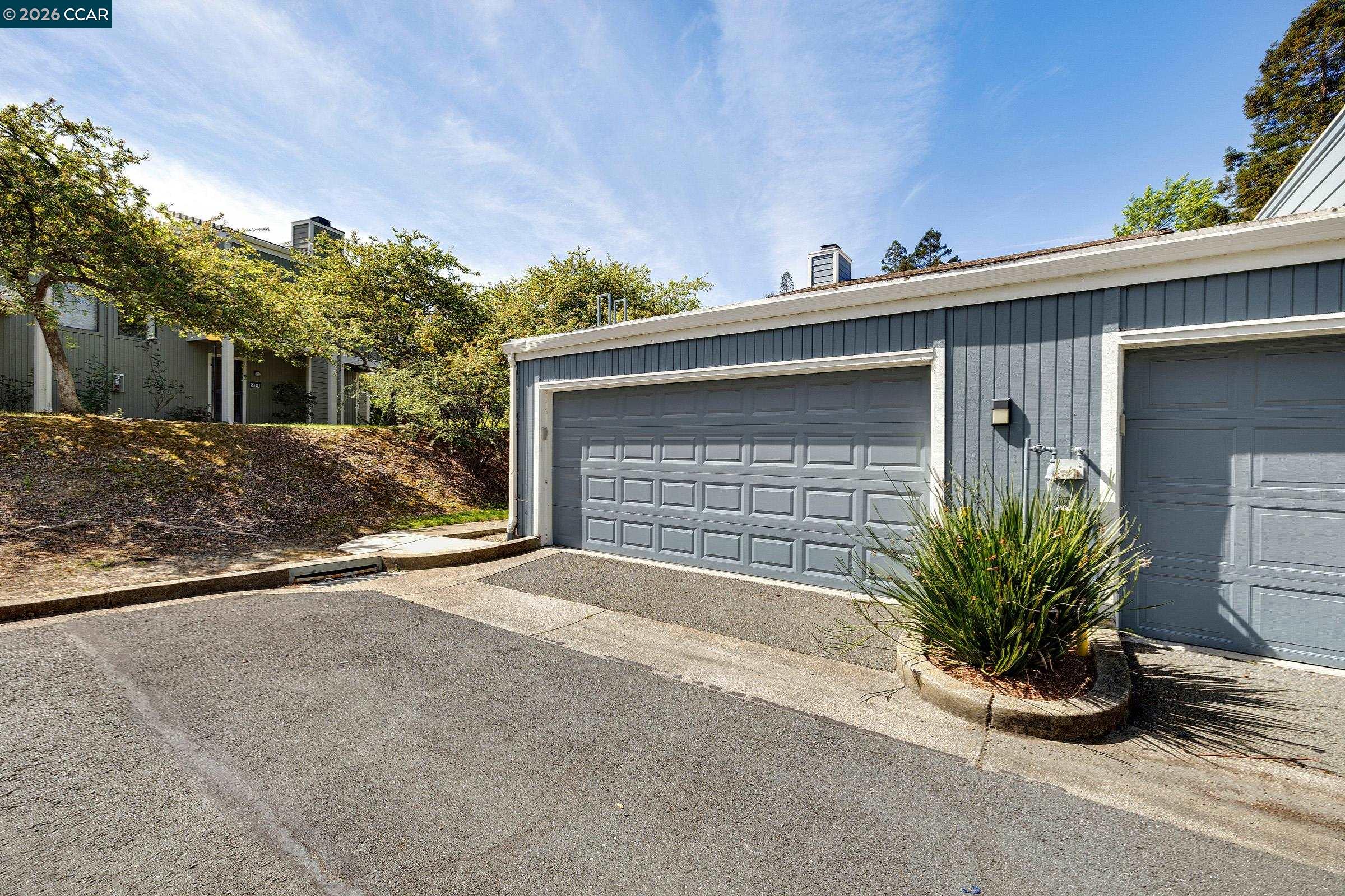 504 Athena, Unit 5 Hercules, CA 94547 - Photo 2 of 29