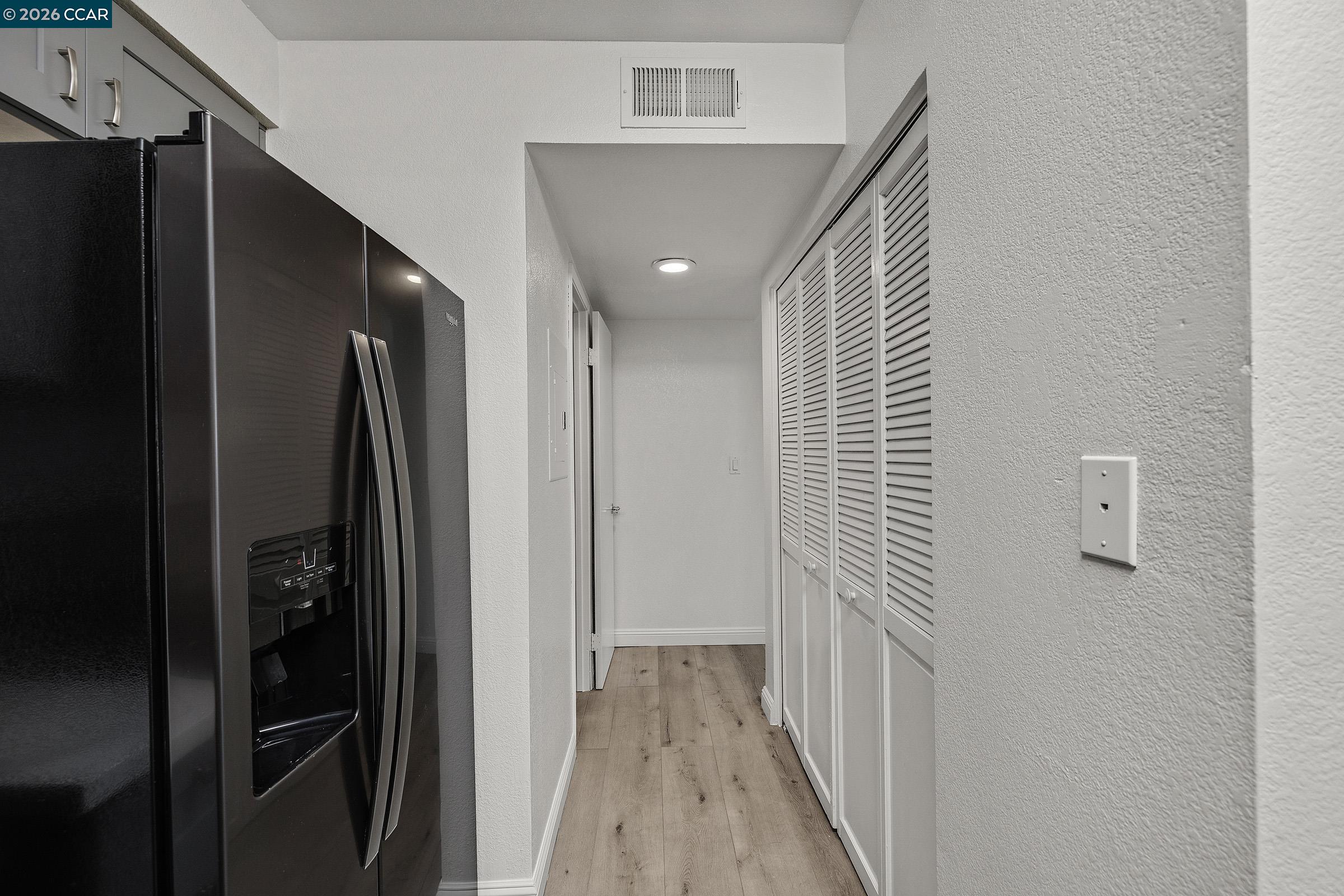 504 Athena, Unit 5 Hercules, CA 94547 - Photo 9 of 29