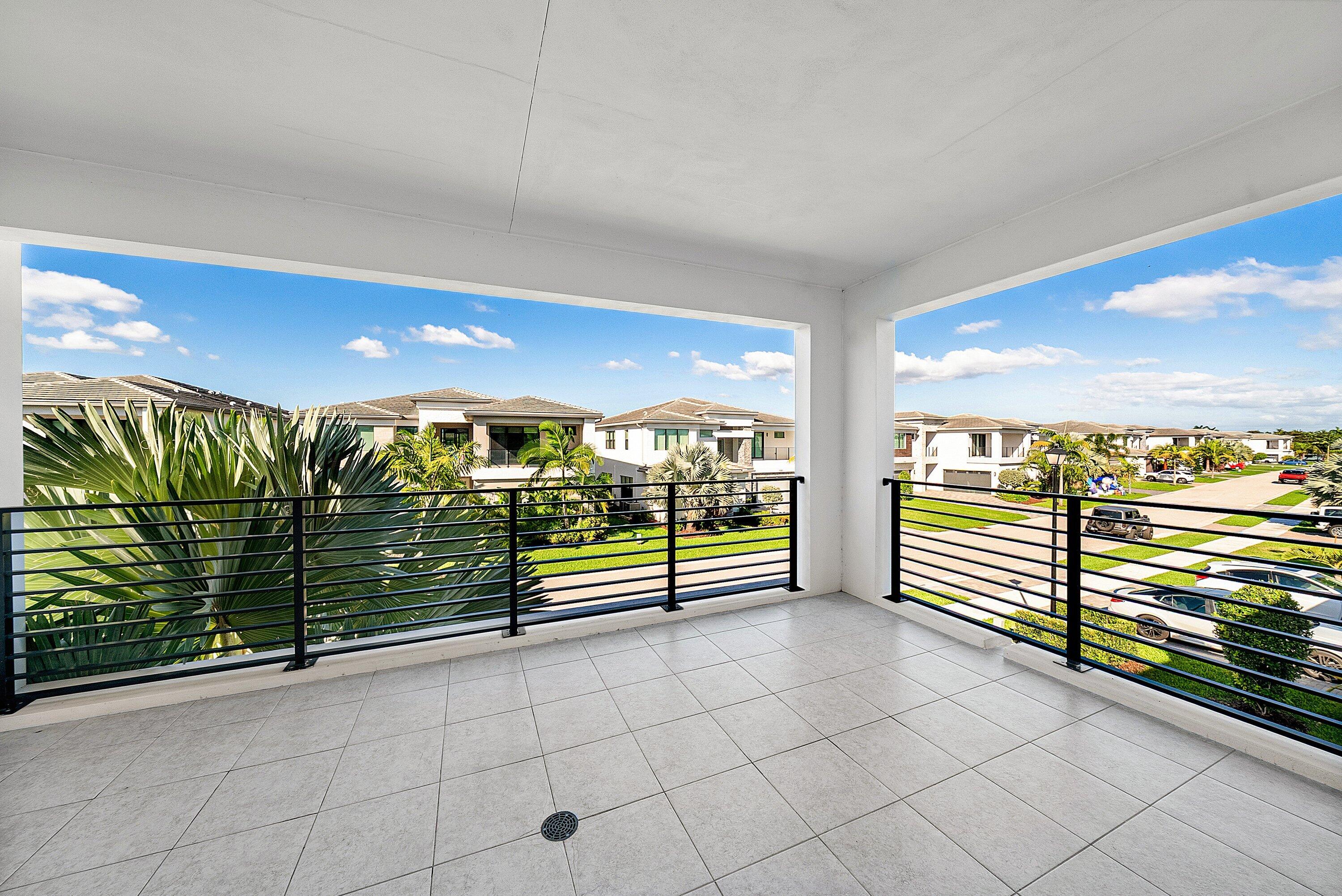 17100 Rainbow Fls Trail Boca Raton, FL 33496 - Photo 26 of 47 042-17100RainbowFallsTrail-BocaRaton-FL-